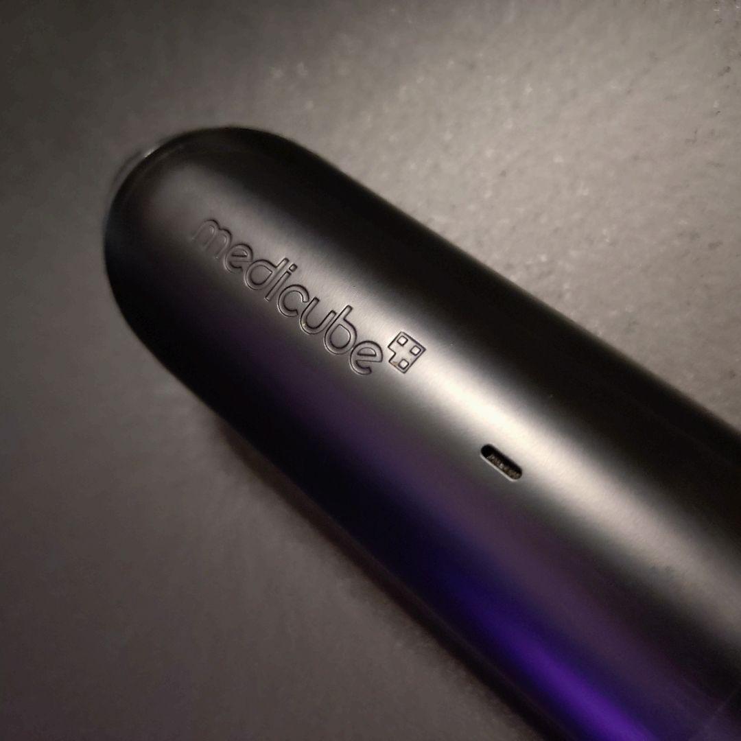 メディキューブ 美顔器 AGE-R ブースタープロ 【本体のみ・箱なし】