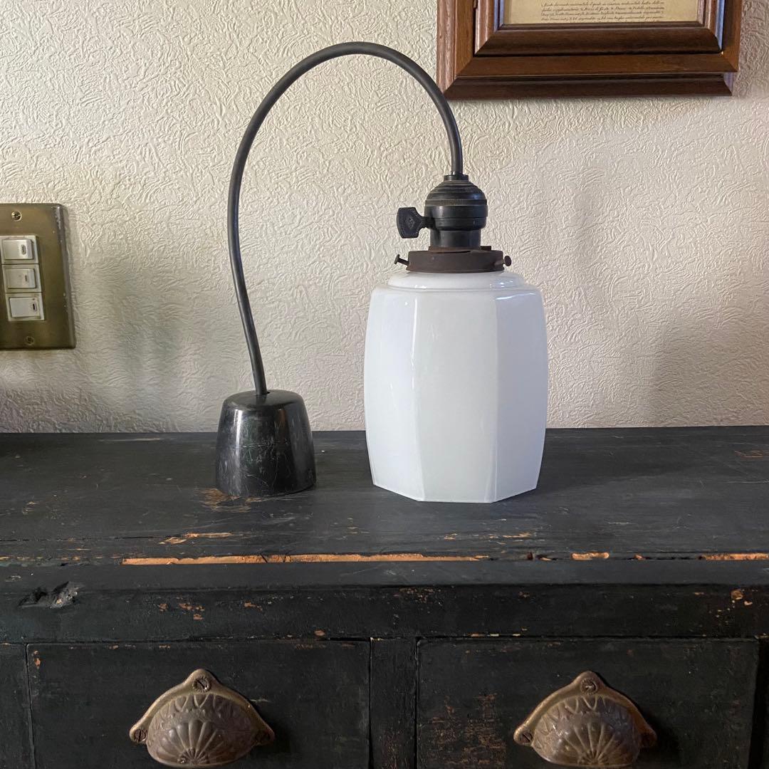 大正ロマン　アンティーク照明　乳白ガラス　八角シェード　レトロ