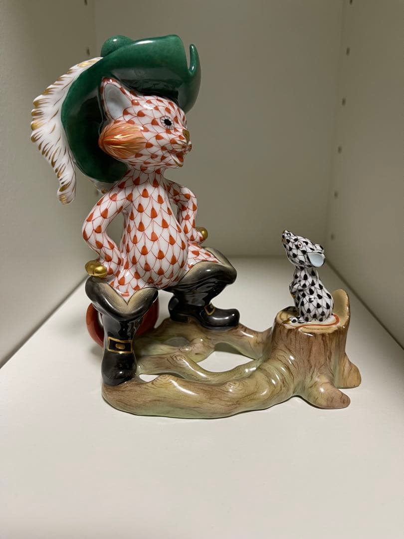 HEREND ヘレンド　フィギュリン　【長靴を履いた猫】