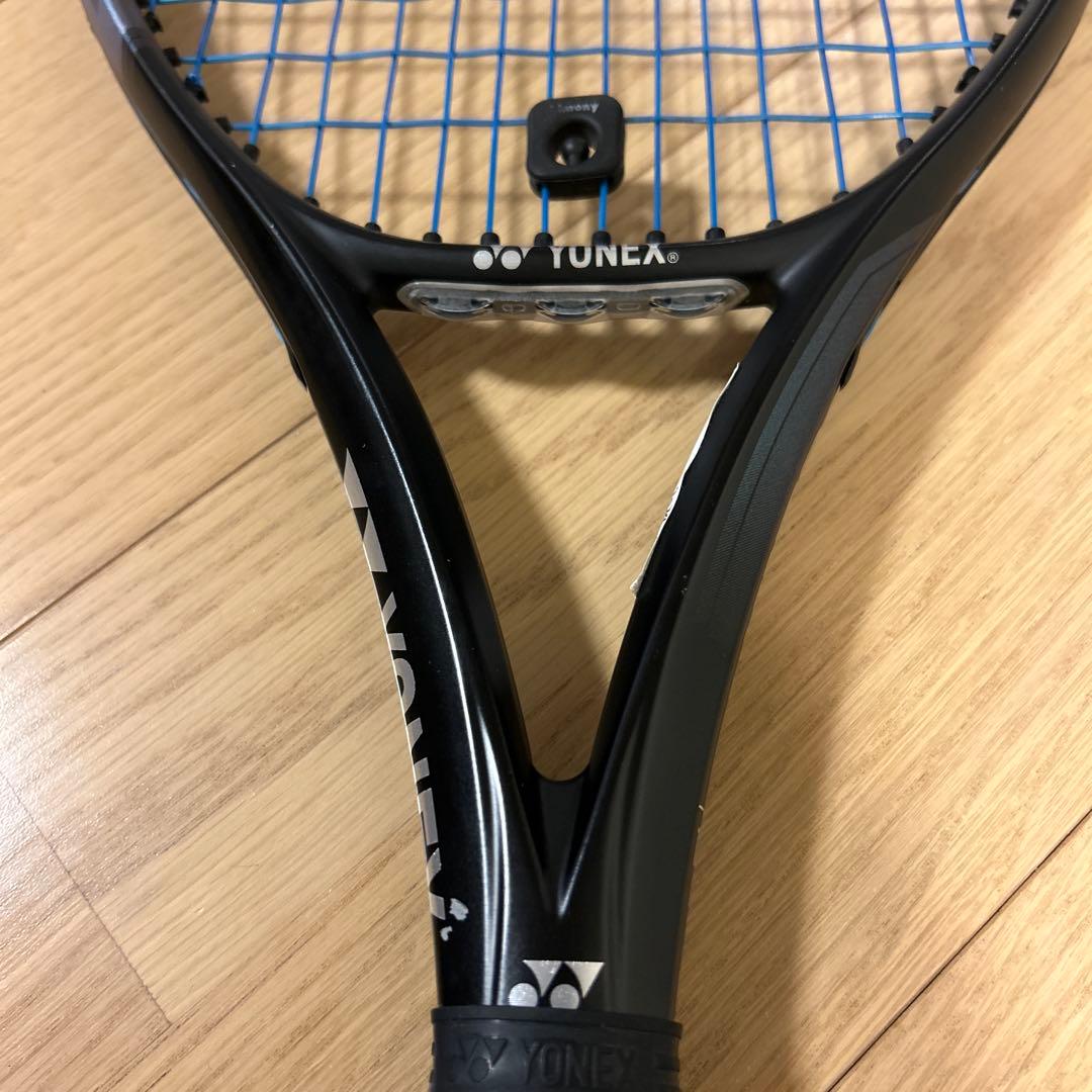ヨネックス EZONE 100 硬式ラケット