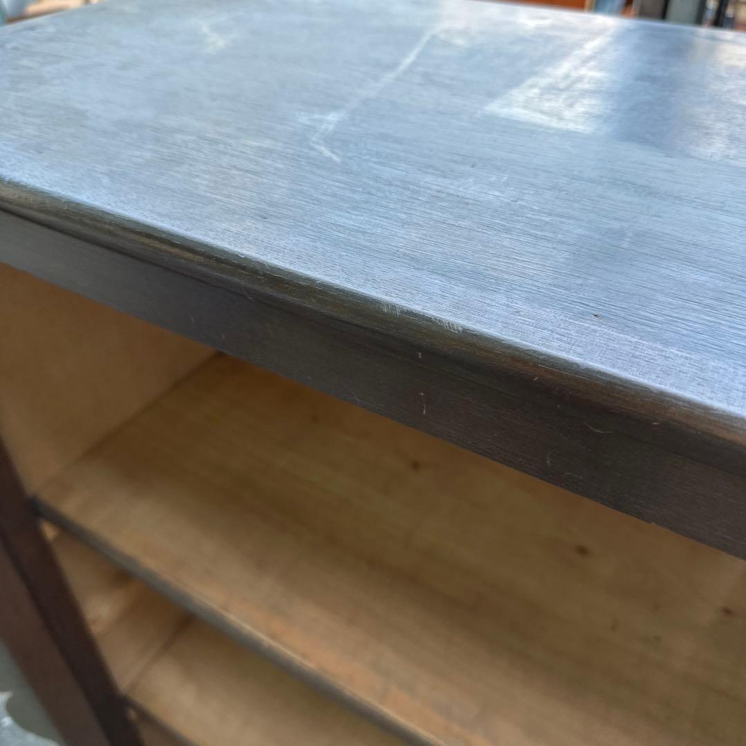 更にお値下げ❣️ヴィンテージとっても素敵な書棚ガラス棚食器棚に！