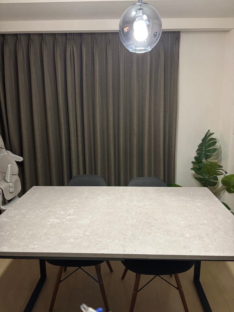 伸縮ダイニング