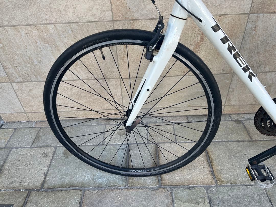 【東京近郊受渡し希望】クロスバイク TREK FX3 状態良好 即乗り可能