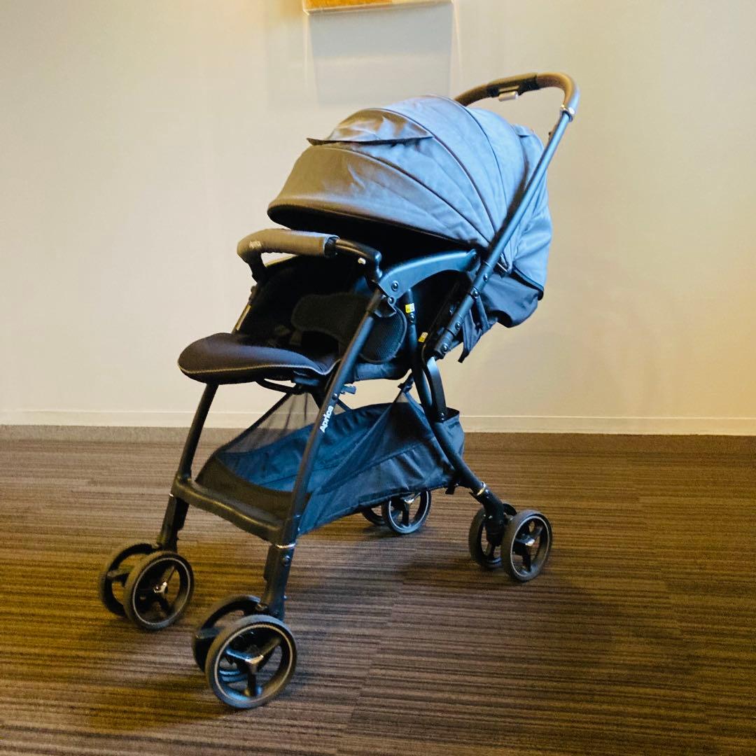 アップリカラクーナクッションフリー Aprica ベビーカー美品2023年モデル