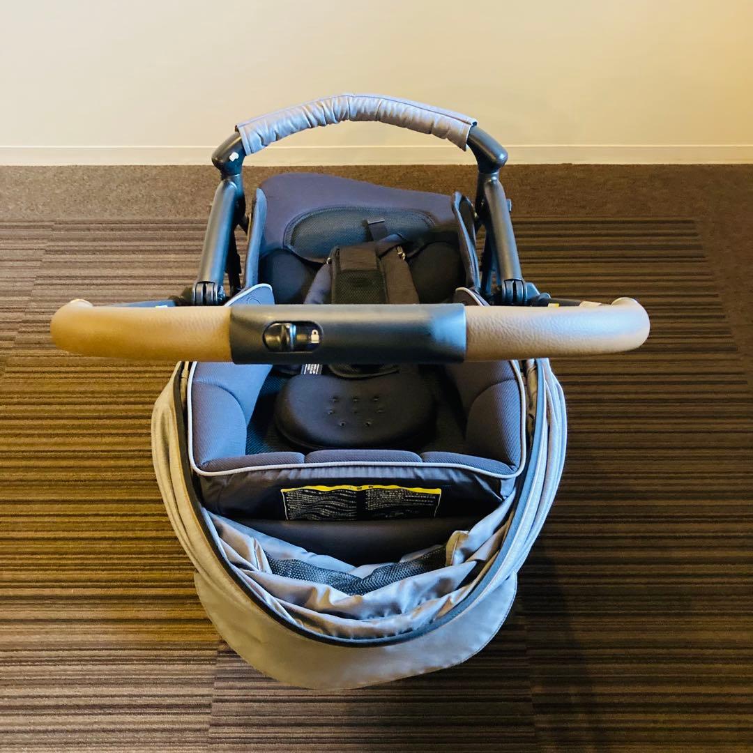 アップリカラクーナクッションフリー Aprica ベビーカー美品2023年モデル