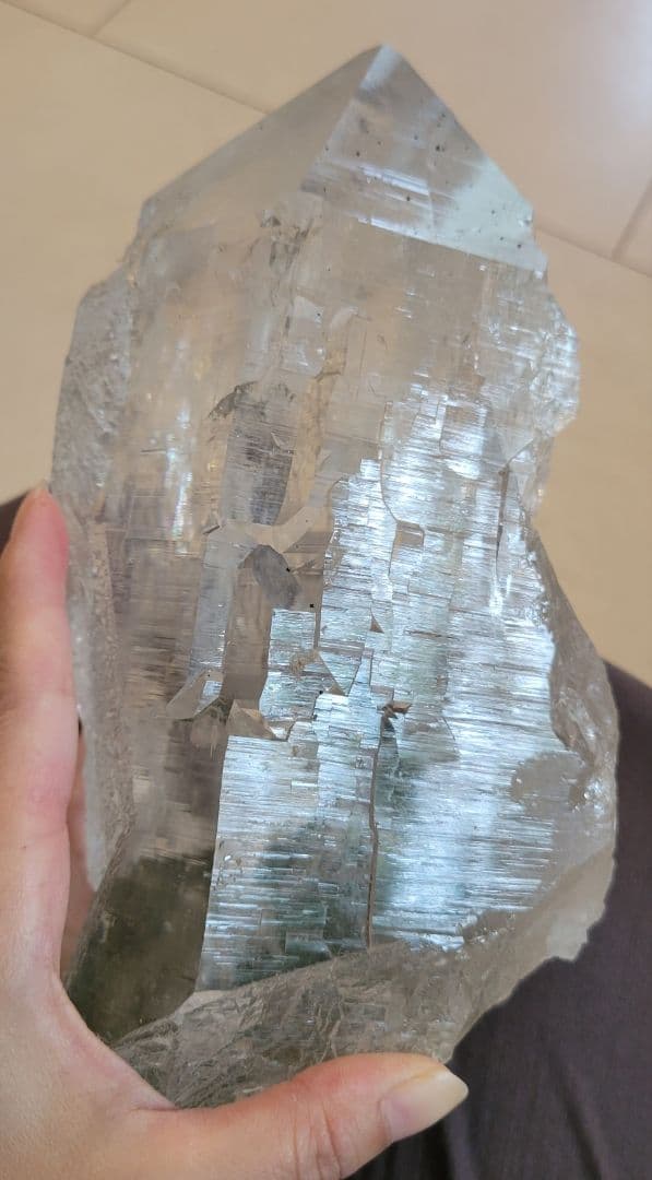 ！逸品！極上ヒマラヤ水晶 原石！メガサイズ！！まるで氷！！透明感抜群！ネパール産