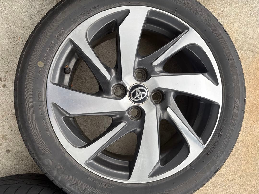 ら*ど様 175/60R16サマータイヤ&トヨタ純正16インチアルミホイール4本