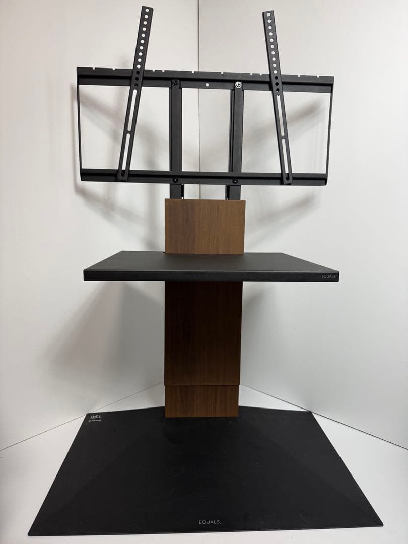 EQUALS WALL V3 ロータイプ　棚板　付き
