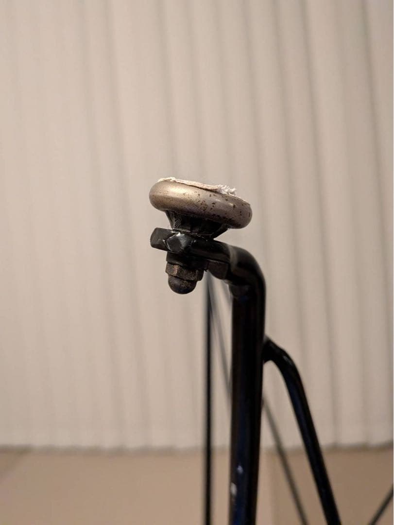 MODERNICA イームズ アームシェルチェア エッフェルベース