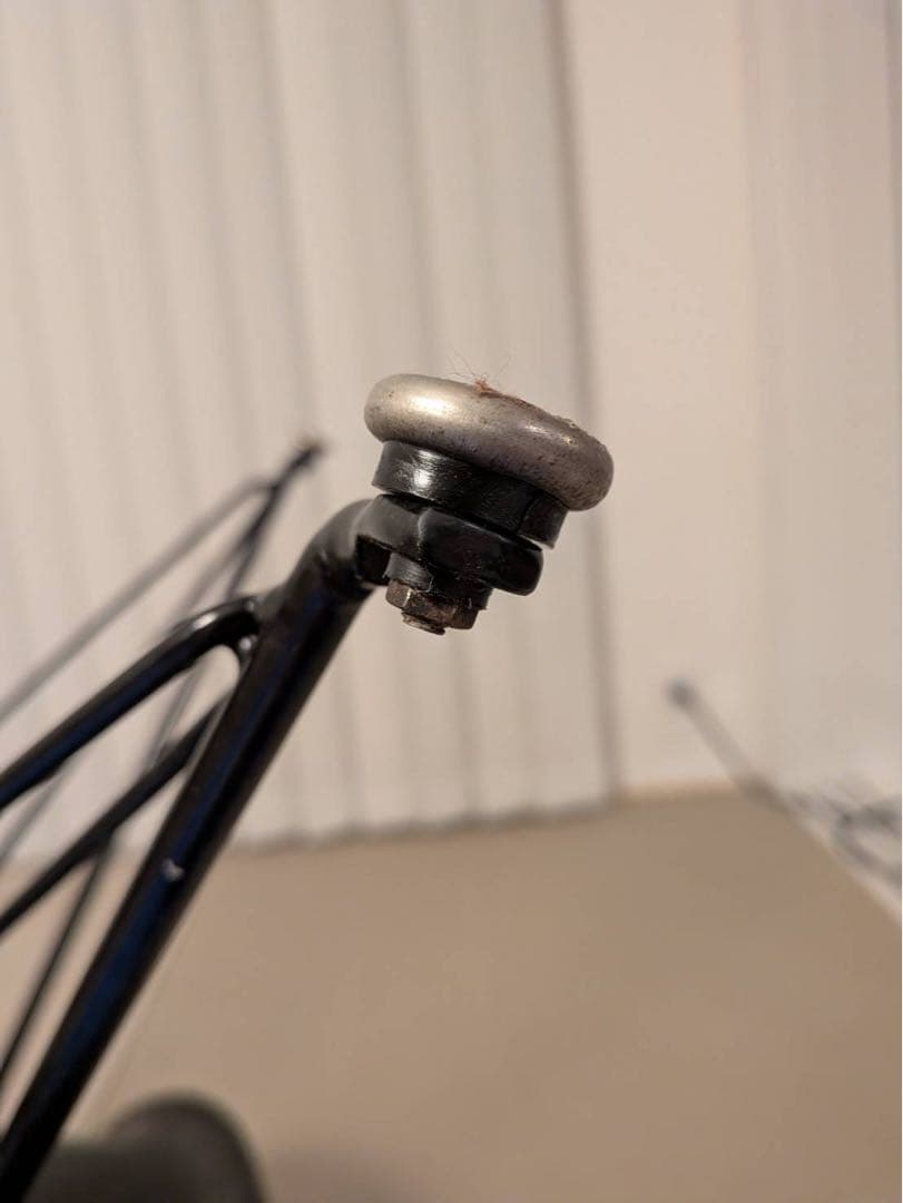 MODERNICA イームズ アームシェルチェア エッフェルベース