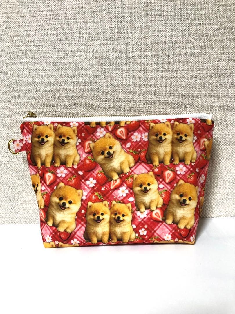 ポメラニアン　20cmファスナーポーチ　マチあり