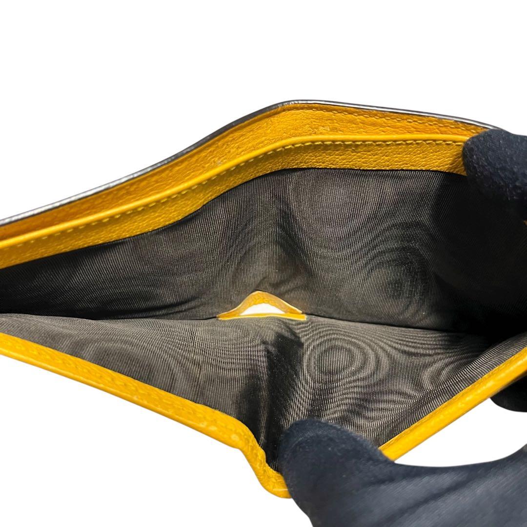 希少✨グッチ 二つ折り財布 カットアウト GG ロゴ インターロッキング PVC