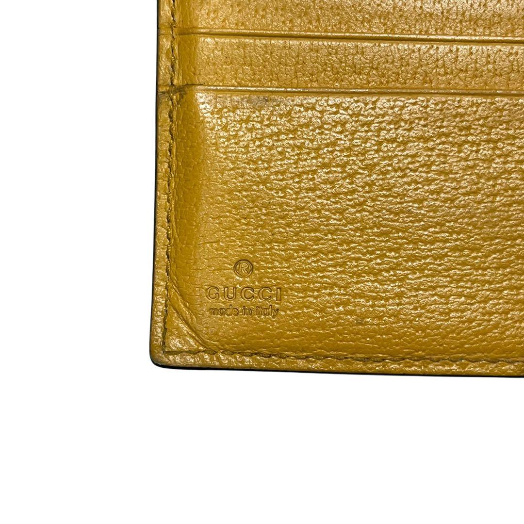 希少✨グッチ 二つ折り財布 カットアウト GG ロゴ インターロッキング PVC