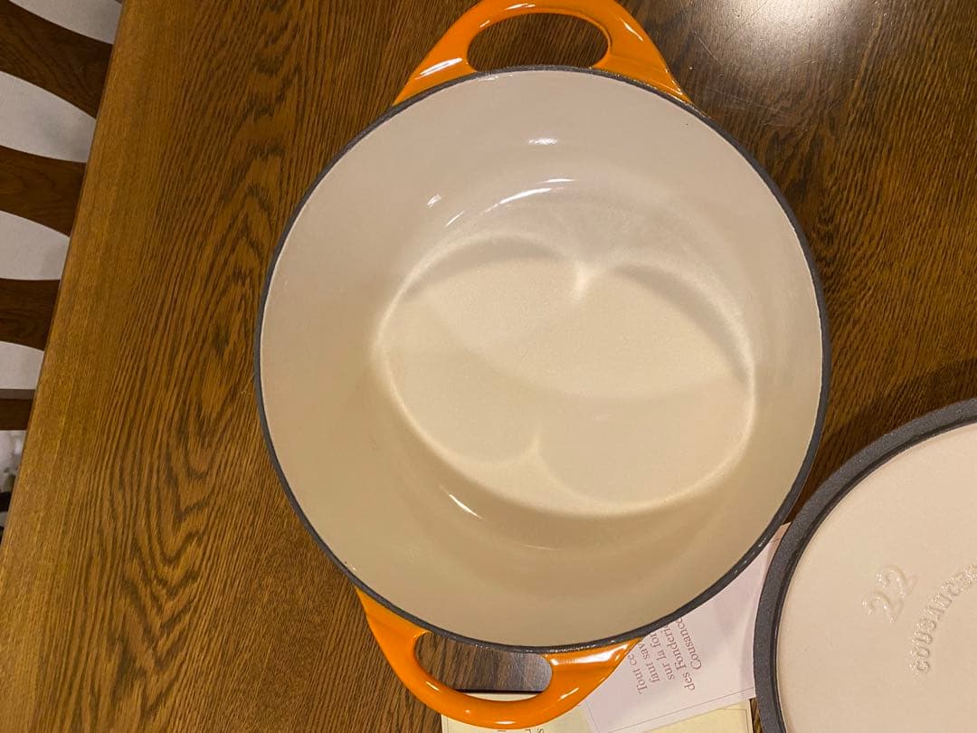 クーザンス　ル・クルーゼの前身の稀少品　フランス製　22cm鍋　希少！