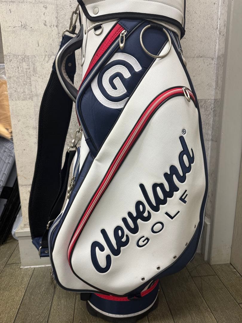 Cleveland Golf キャディバッグ ホワイト/ネイビー/レッド