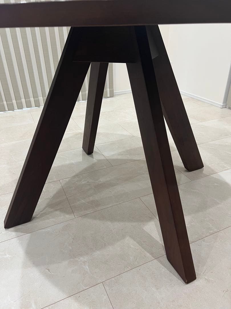 arflex ダイニングテーブル　MEDUSA 110cm