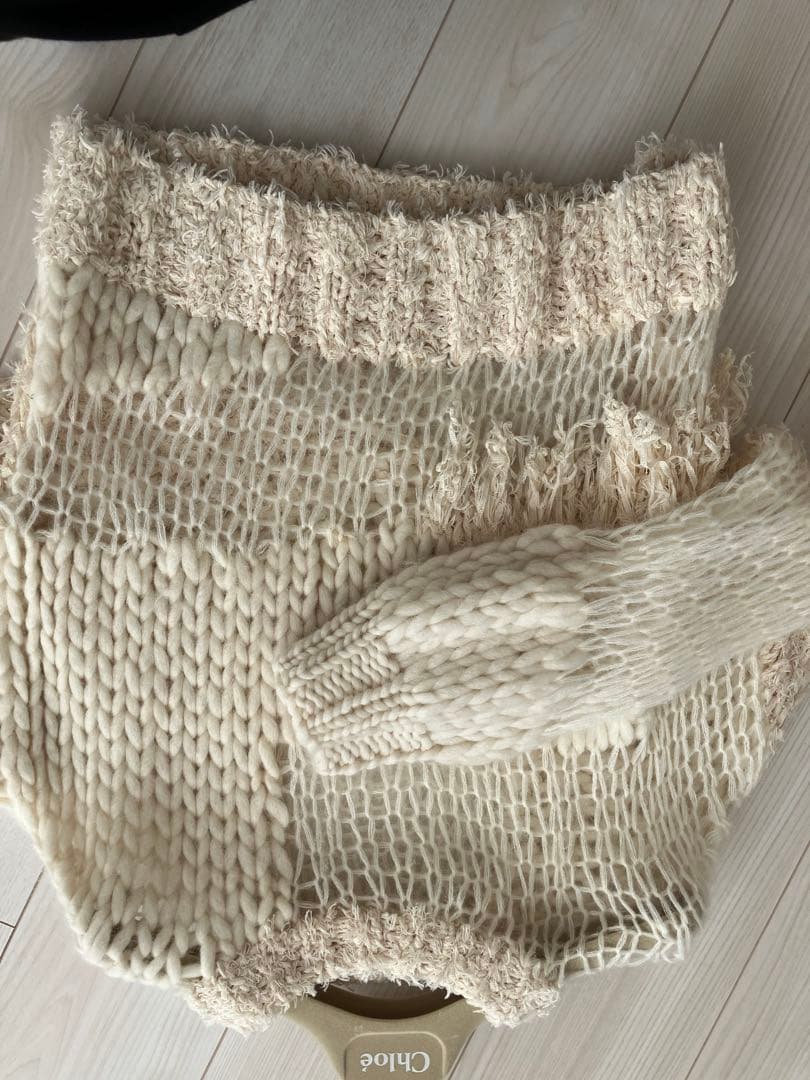 値下げしました　THE TOE かぎ編みニット　2024AW