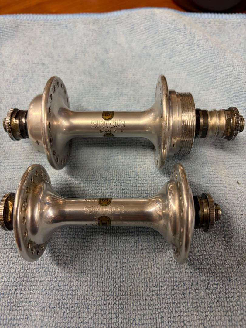 値引き！サンツアーSUPERBE 前後ハブセット　￼5Sギアはオマケです！