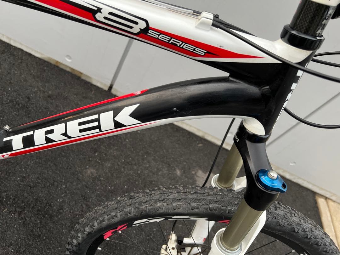 【大阪直接渡しのみ】 トレック TREK 8シリーズ 26インチ 譲渡証明書付き