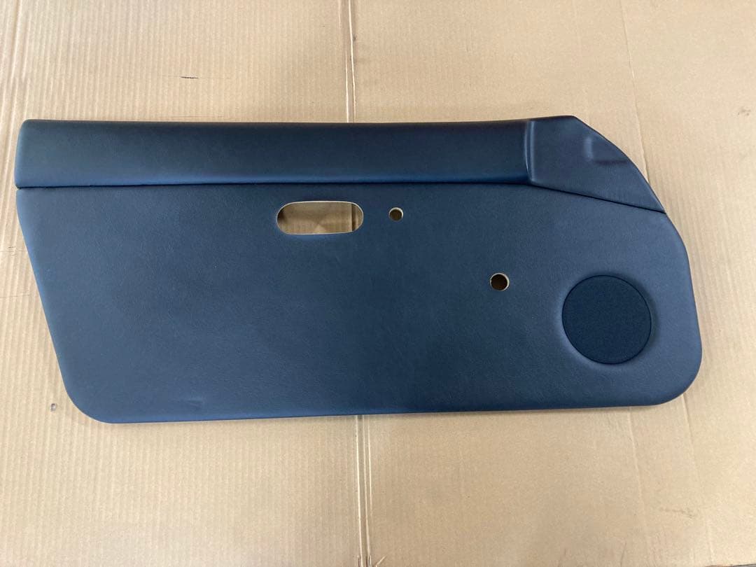 超希少‼︎ M2ロードスター　ドアインナートリム　助手席側　新品　純正部品