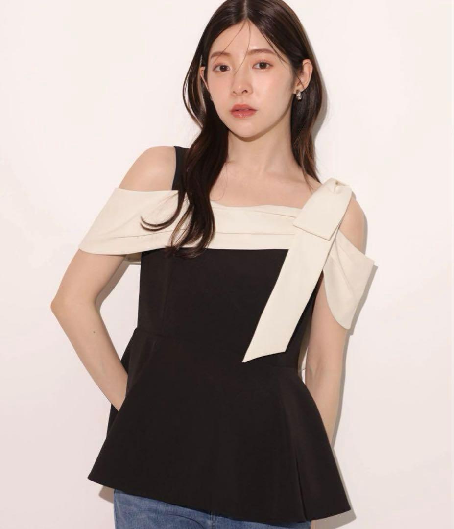 Rirandture リランドチュール　　オフショルリボンペプラムトップス