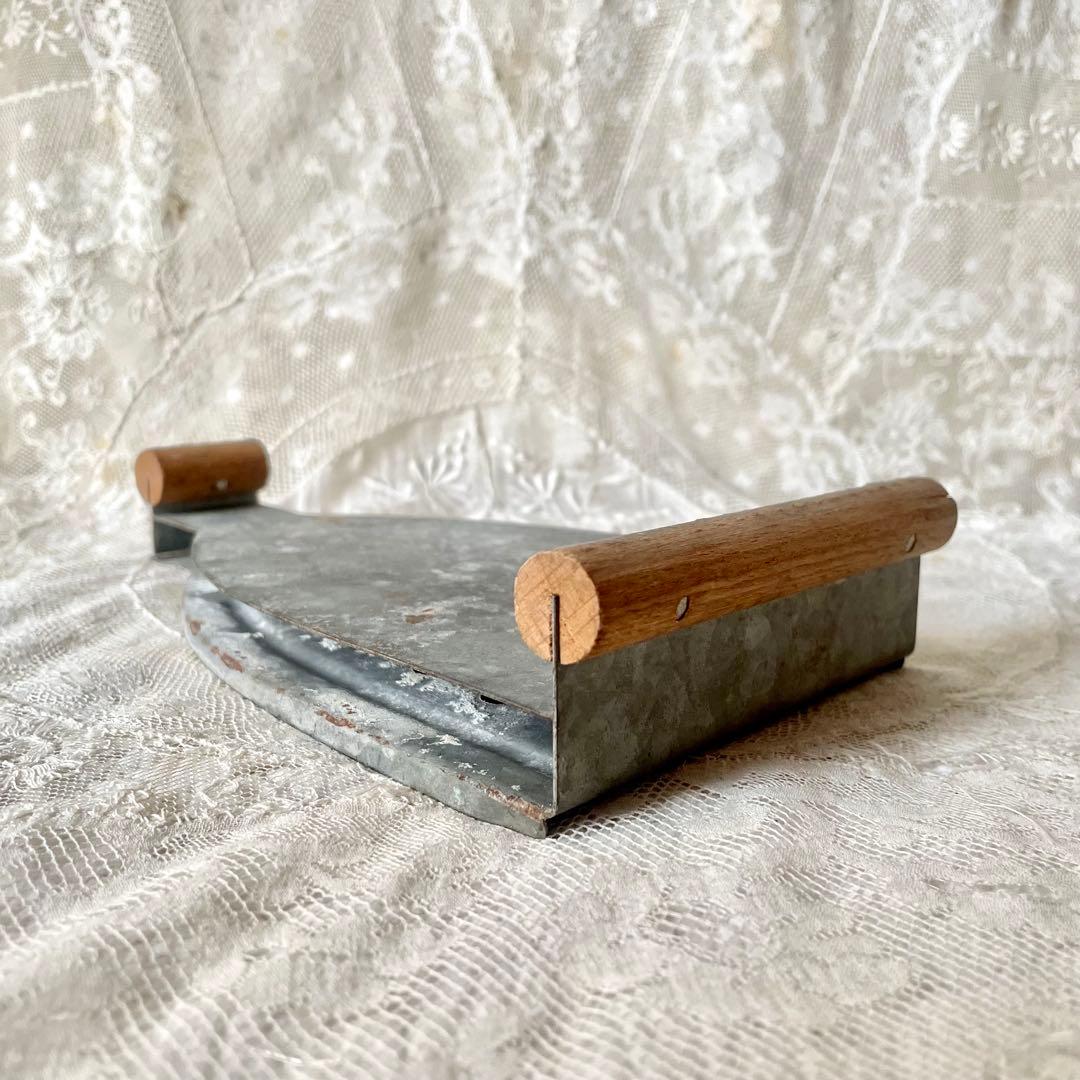 木と金属のアイロン台　北欧ヴィンテージ　アンティーク　フォトスタンド　フレーム