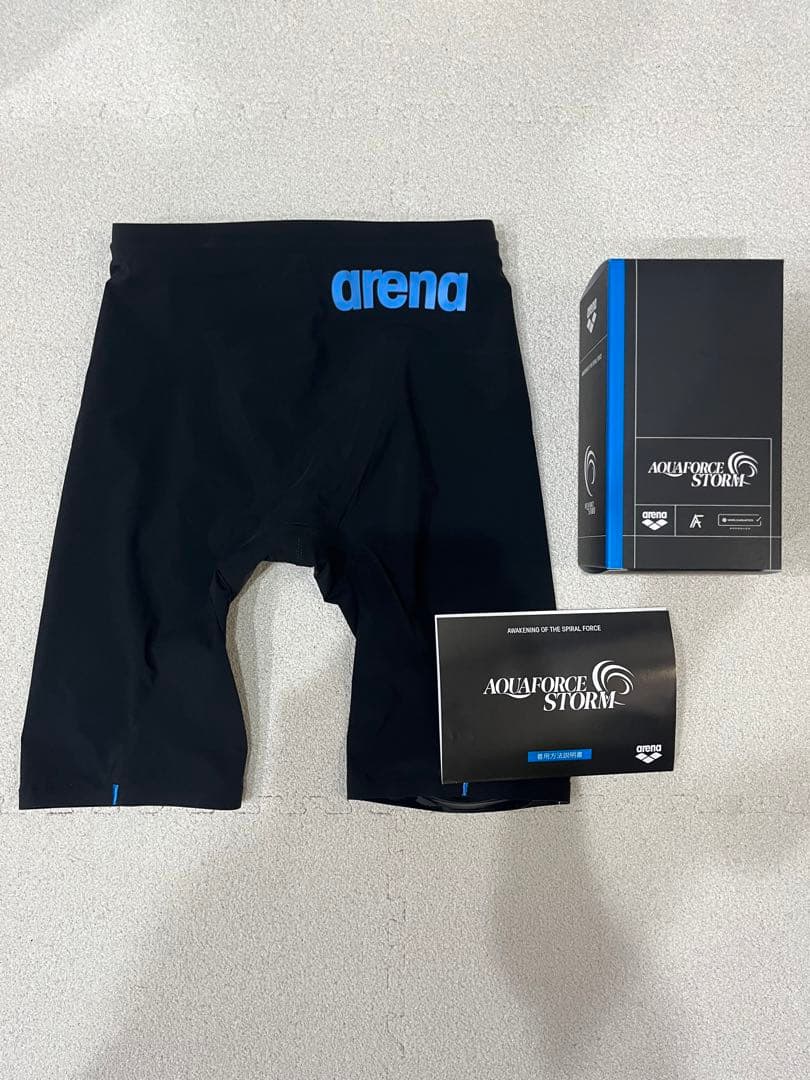 【新品未使用、着用無し】arena アクアフォースストームブラックMF 新色
