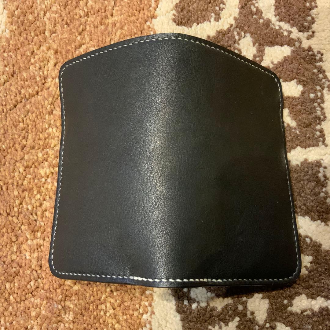 未使用 黒とナチュラル色の革を使用したミドルウォレット ハンドメイド