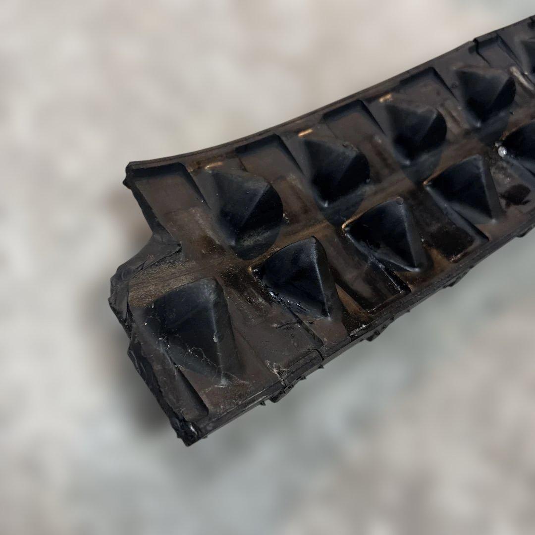 ホンダ除雪機HS970ゴムクローラーOHTSU12-60✖️21 B-122