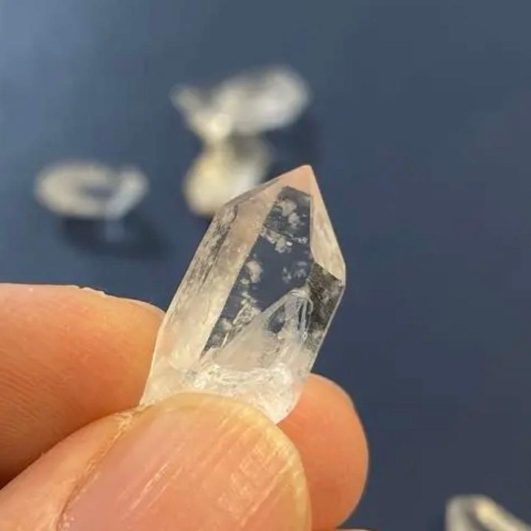 【国産鉱物】乙女鉱山産　水晶18本セット