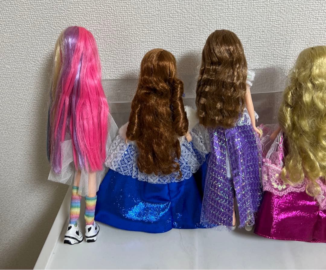 リカちゃん人形、ドレス