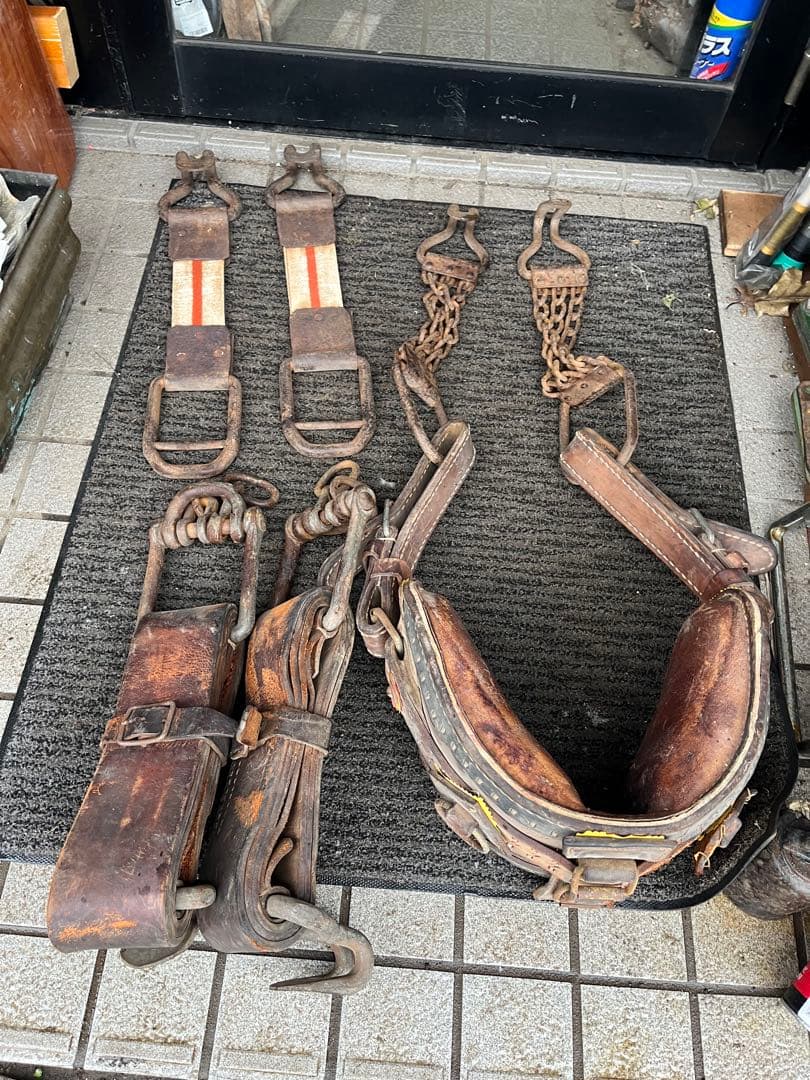 馬具、馬の鞍、馬車の鞍、馬車の革ベルト、馬の革ベルト、ばんえい競馬、番場馬、