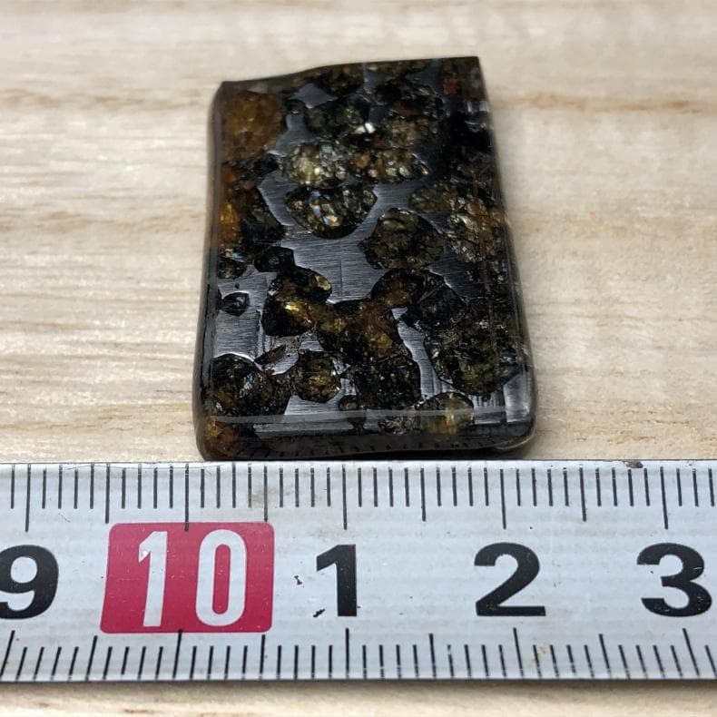 ヤ*ん様 パラサイト隕石 隕石　石鉄隕石　セリコ隕石 重さ約13ｇ　共箱