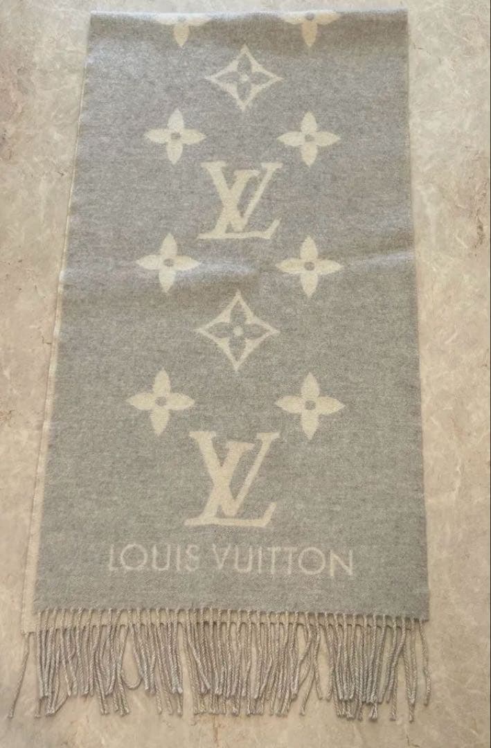 ルイヴィトン レイキャビック マフラー グレージュ