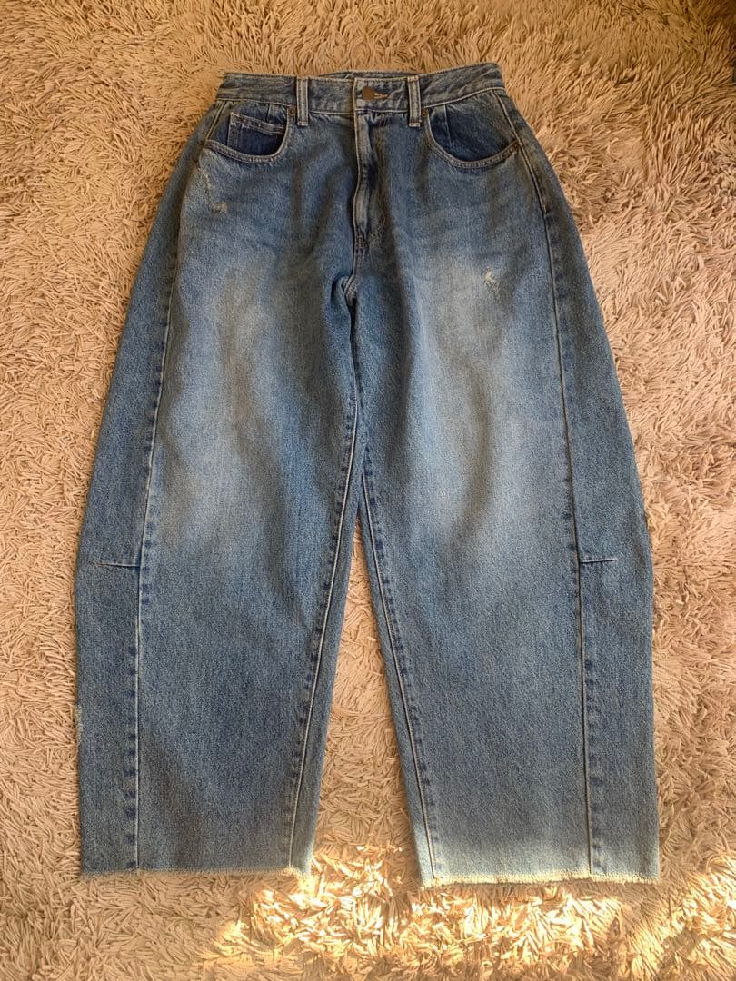 machatt カーブデニム　新品　デニム　36