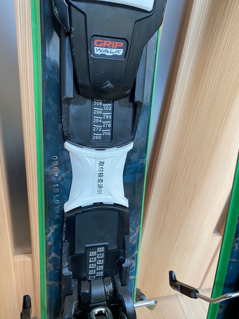 ROSSIGNOL BLACKOPS 99 HOLYSHRED スキー板99cm