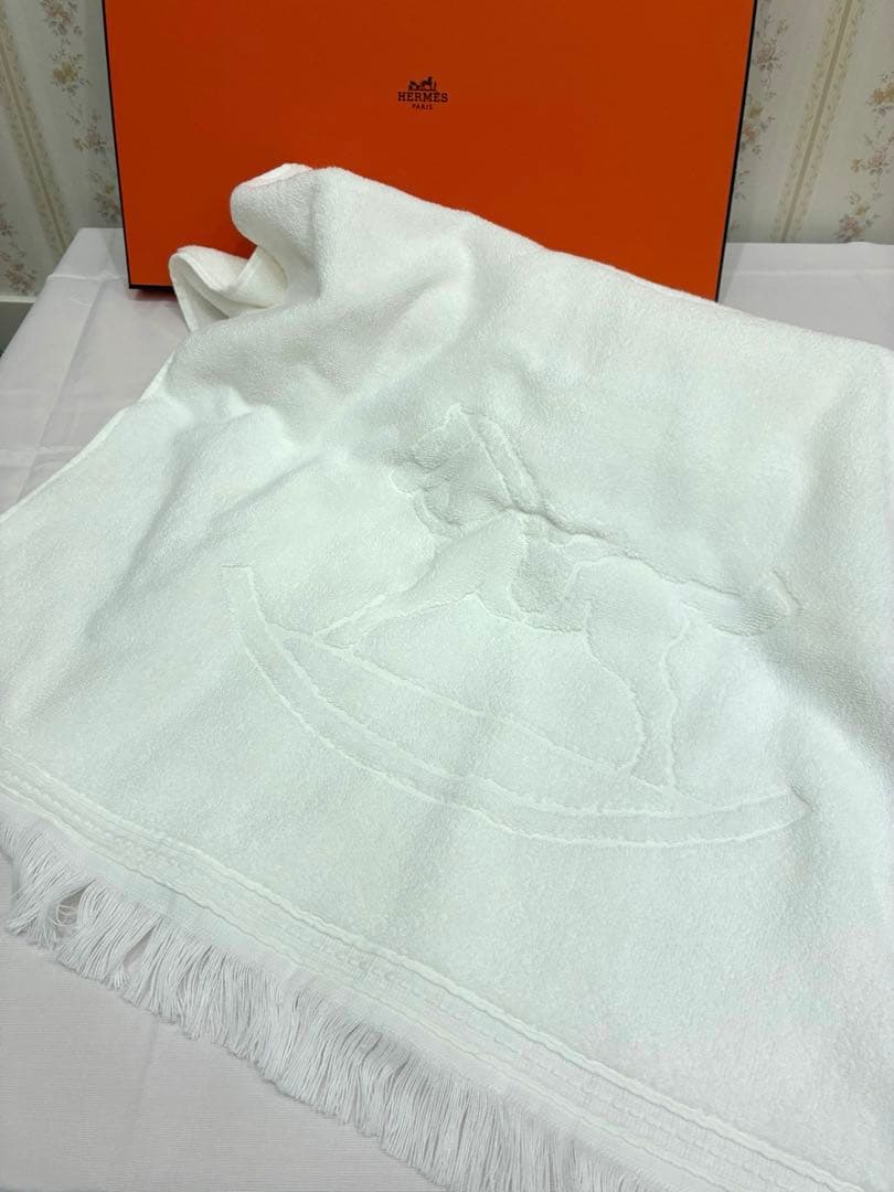【新品未使用】HERMES ロッキングホース バスタオル