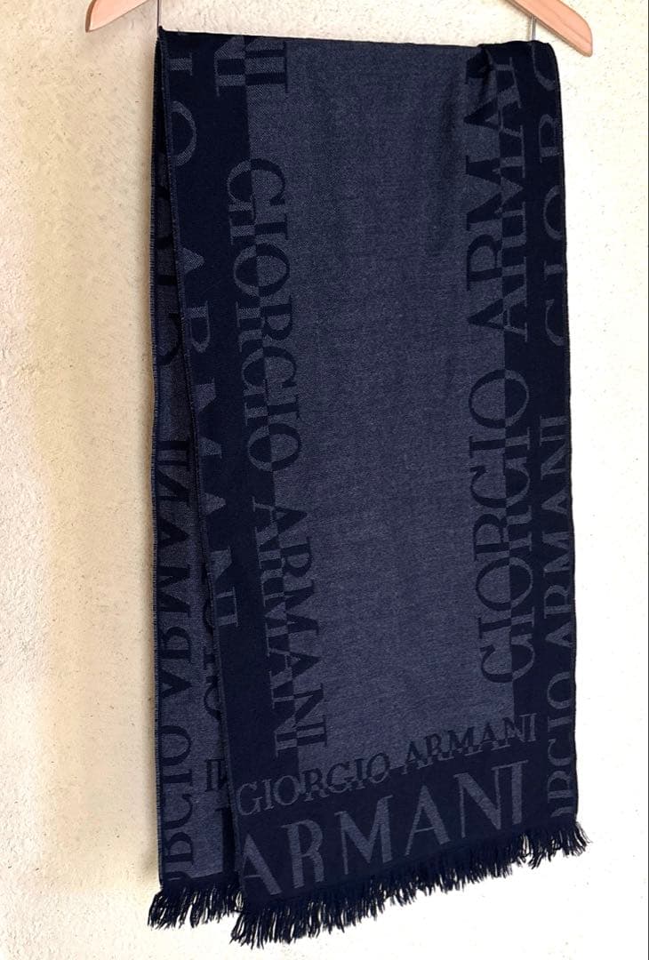 美品✨ジョルジオアルマーニ ウールマフラー フリンジ ロゴ ジャガード 黒