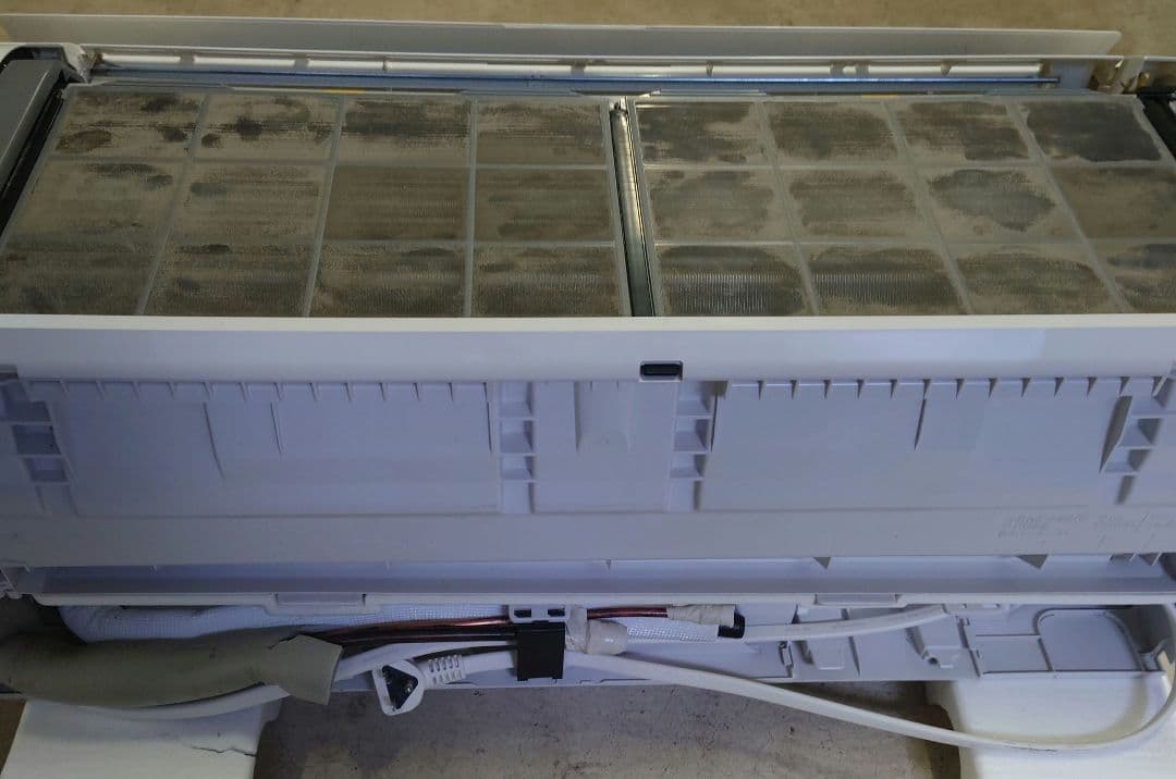 日立 メガ暖白くまくん ルームエアコン 本体 23畳用 中古品 ジャンク品