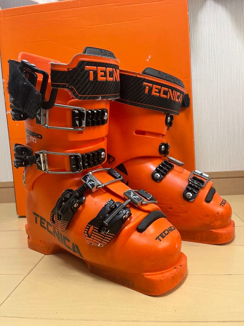 TECNICA スキー　ブーツインナー　新品　ブラック