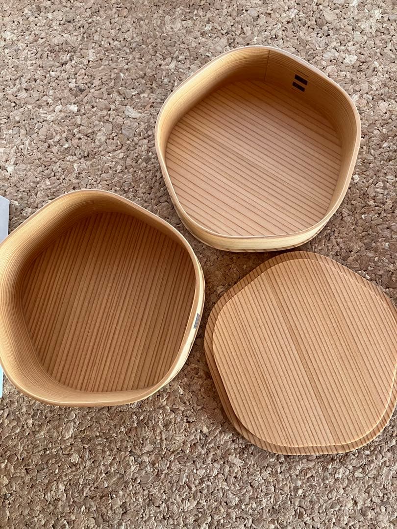 大舘曲げわっぱ梅花弁当