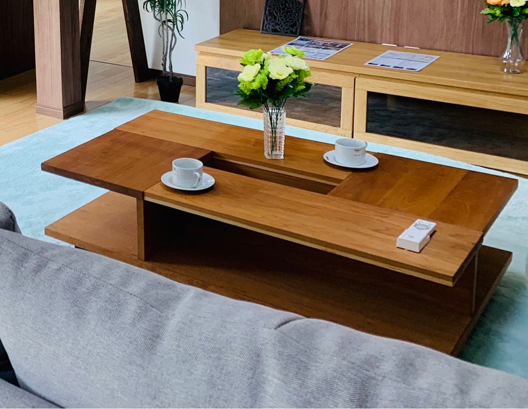 森宣雄デザイン　ウォールナット無垢　　センターテーブル　ローテーブル　送料込