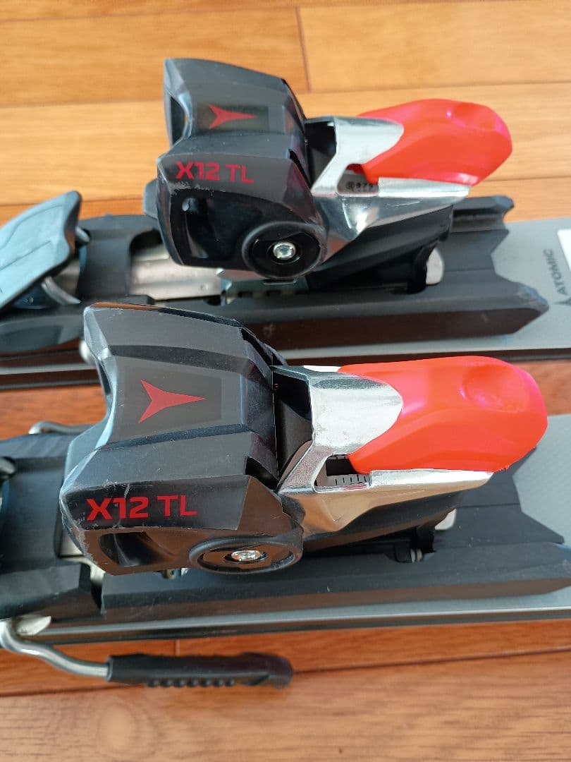 Atomic Redster S9i 165cm ビンディング X12TL