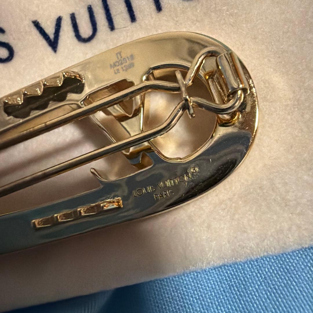 ♡andGIRL♡ ルイヴィトン ヘアクリップ・バレッタ パール