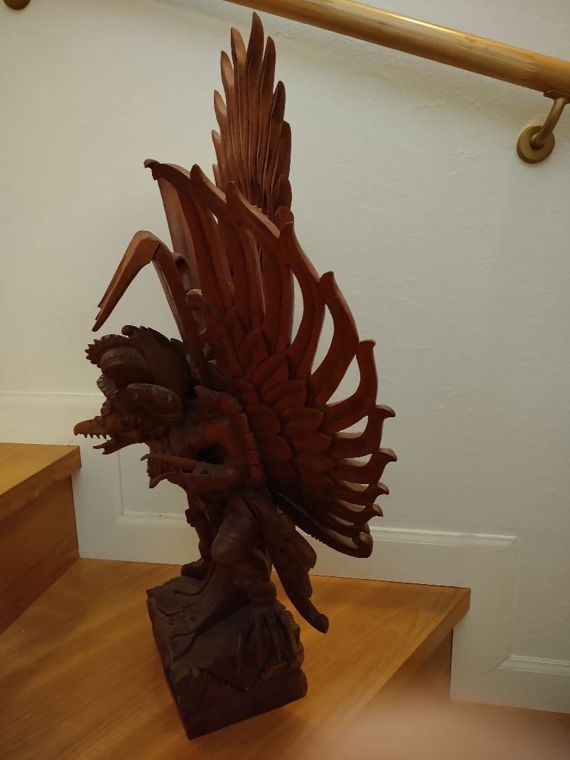 ガルーダの木彫り　100cm 木製スワールムク剤