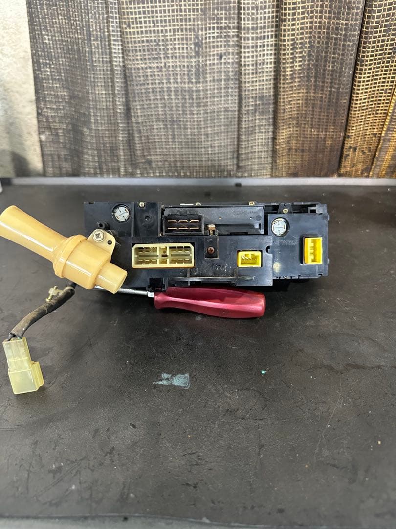 希少　シビックシャトル　EF5 EF9 エアコンパネル