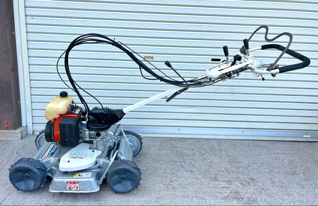 共立AZ850A スパイダーモア4WDフリー刃新品　稼働品　長野県東御市発