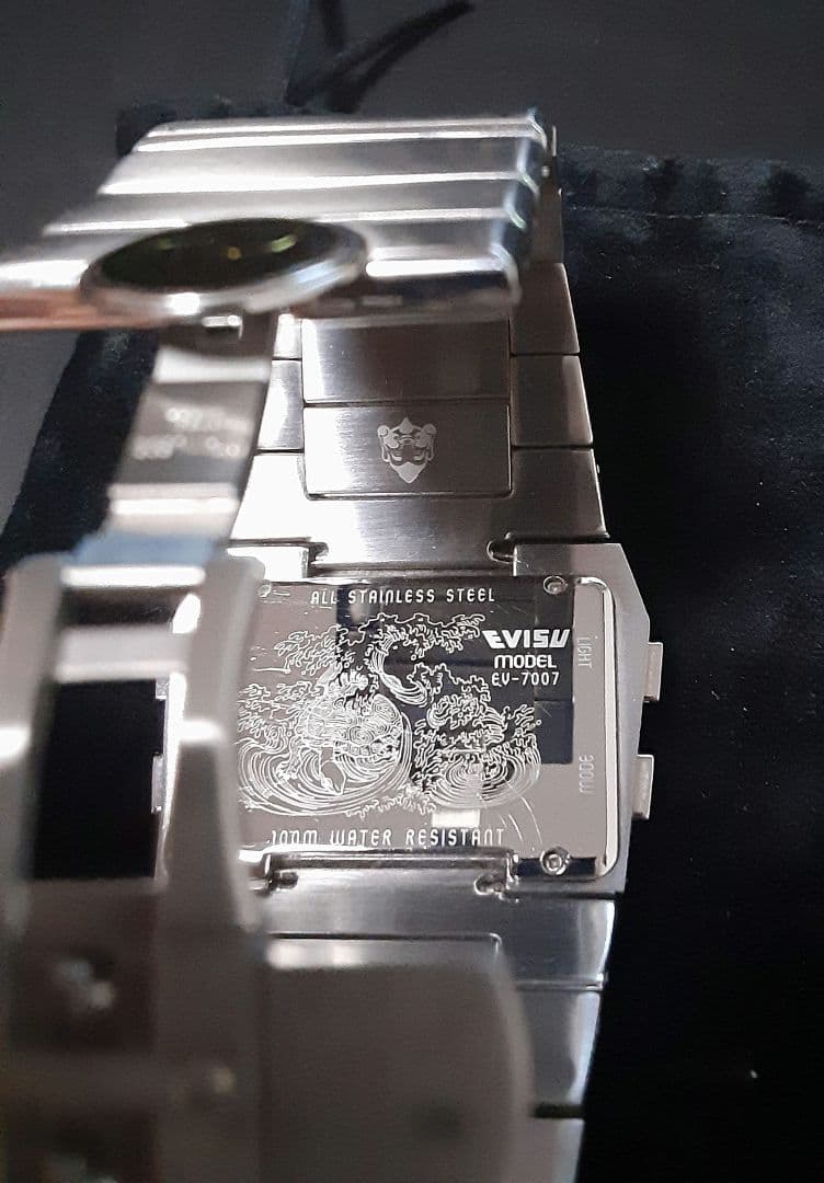 evisu デジタル時計