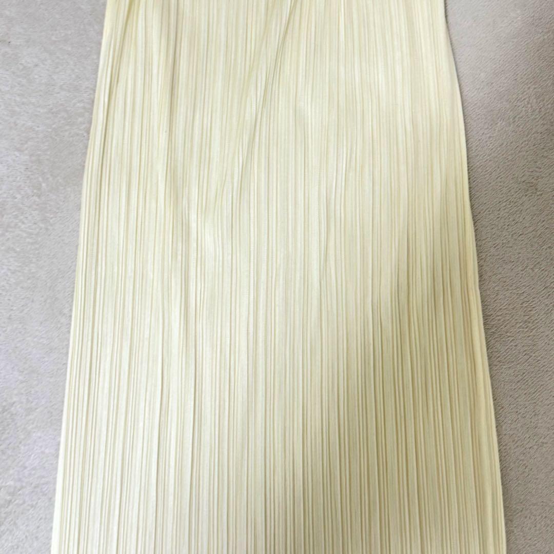 美品✨PLEATS PLEATS プリーツ　マキシ丈　アイボリー　ホワイト