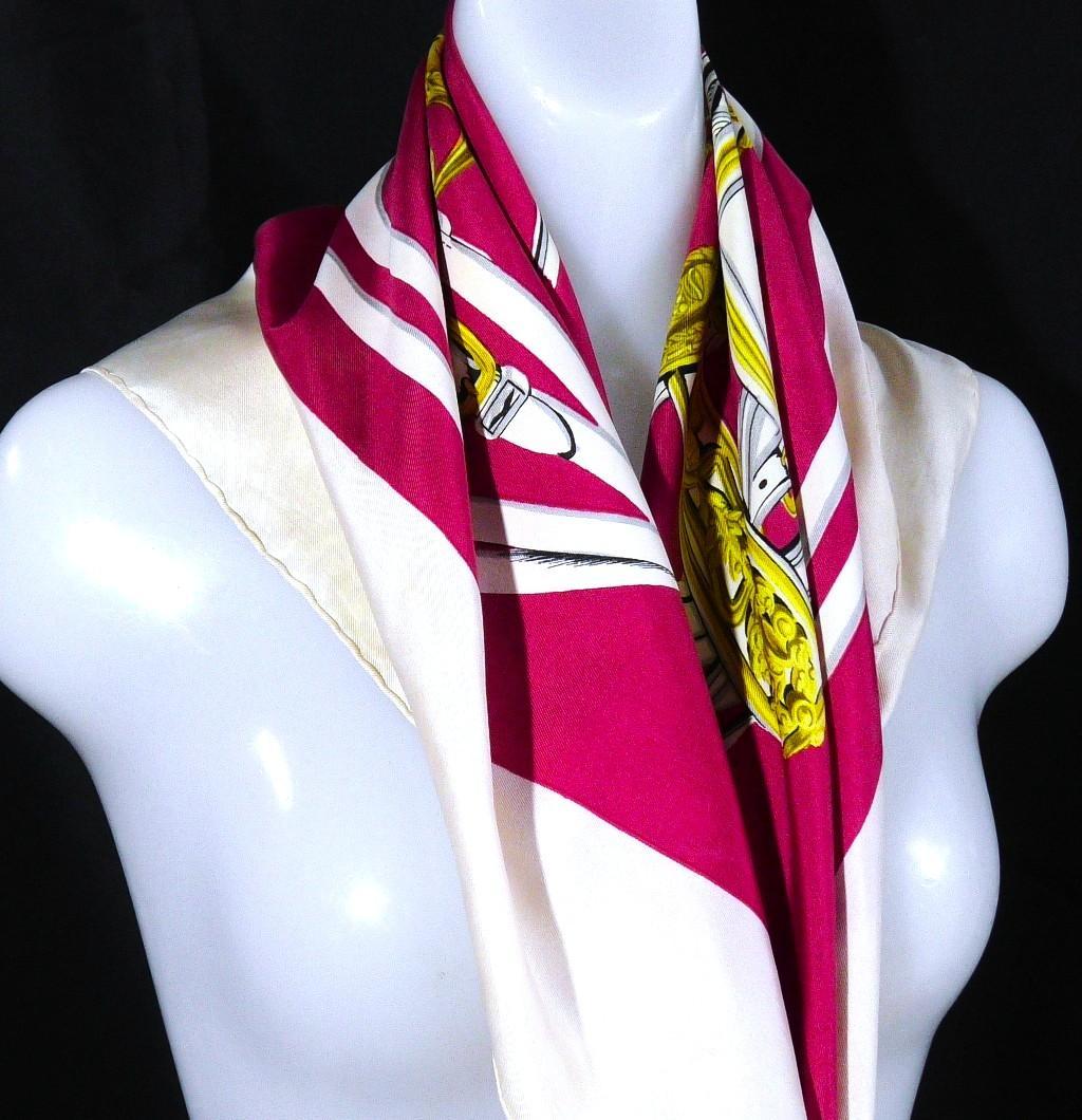 HERMES エルメス　大判スカーフ　カレ90　 D441